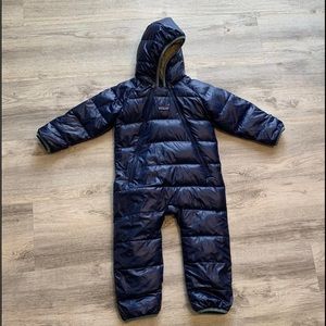 Patagonia hi-loft snowsuit- EUC